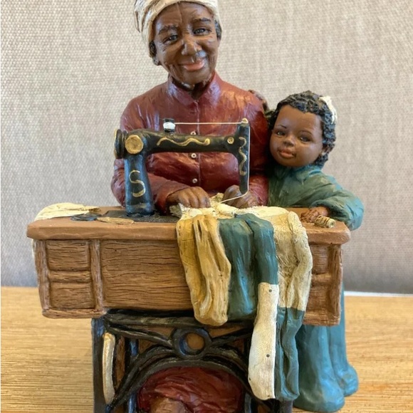 Bessie & Corkie All Gods Children Decorative Collectibles - Picture 10 of 10